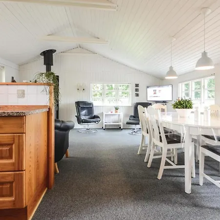 Awesome In W/ 2 Bedrooms Dom wakacyjny